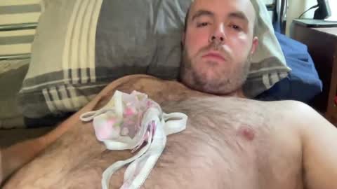 Snapshot of owenfn2 chatting on May 2026 08:09:02 AM Owen2022 online show from May 2026 08:09:02 AM