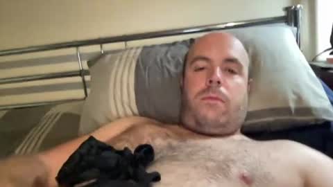 Owen2022 online show from August 2026 06:34:02 AM