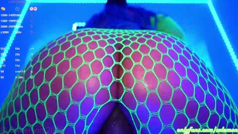 oxlemon online show from September 2025 03:44:01 AM