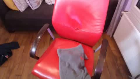 Snapshot of oyrlgtu1257 chatting on December 2025 05:42:02 PM Oyrlgtu online show from December 2025 05:42:02 PM