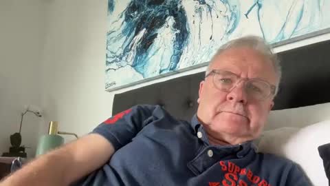 ozhairybearxxxx online show from December 2024 02:49:02 AM