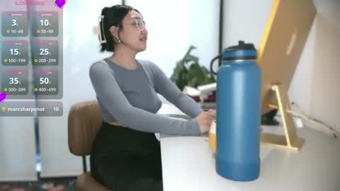 ozhmara online show from October 2025 02:36:01 PM