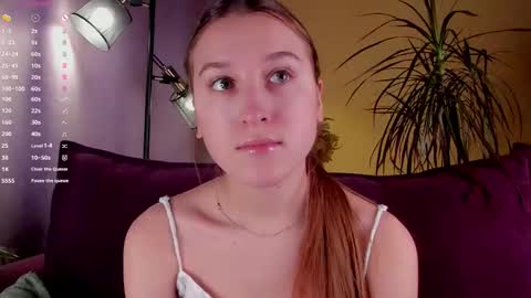 Caroline or just Lina online show from October 2025 01:06:02 AM