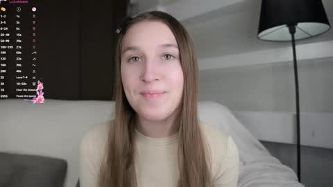 Caroline or just Lina online show from December 2025 01:11:01 AM