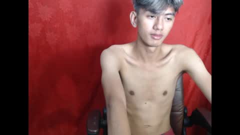 Snapshot of p1noytwink_xel chatting on May 2026 05:32:01 PM p1noytwink_xel online show from May 2026 05:32:01 PM