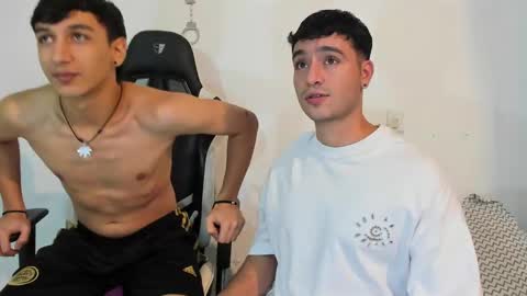 Snapshot of p_jhon chatting on February 2025 03:05:01 PM P online show from February 2025 03:05:01 PM