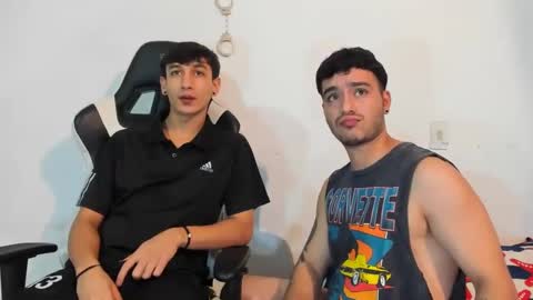 Snapshot of p_jhon chatting on February 2025 06:15:02 PM P online show from February 2025 06:15:02 PM