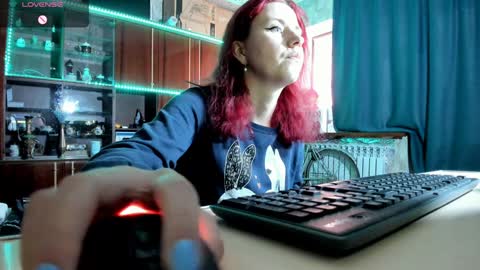 Ella online show from February 2025 12:17:02 PM