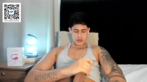 Javi    online show from October 2025 03:25:01 AM