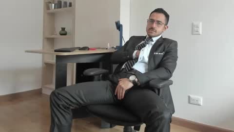 Snapshot of pablo_rincon95 chatting on February 2025 04:52:01 PM pablo rincon95 online show from February 2025 04:52:01 PM