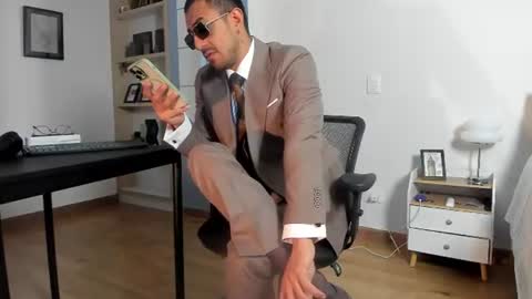 Snapshot of pablo_rincon95 chatting on July 2026 03:18:02 PM pablo rincon95 online show from July 2026 03:18:02 PM