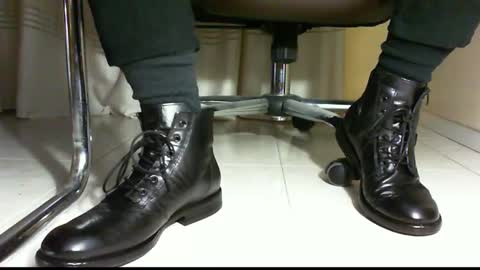 Pablo Meness online show from January 2025 07:06:02 PM