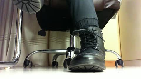 Pablo Meness online show from January 2025 07:03:01 PM