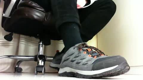 Pablo Meness online show from February 2025 08:00:01 PM