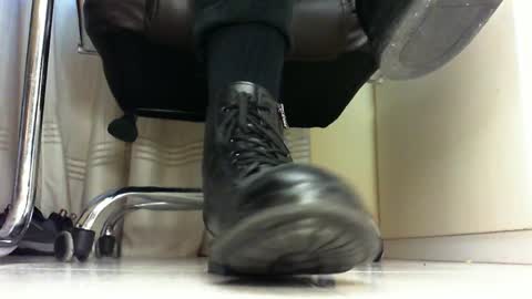 Pablo Meness online show from March 2025 05:07:02 PM