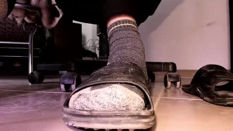 Snapshot of pablomenesssl chatting on May 2026 07:14:01 AM Pablo Meness online show from May 2026 07:14:01 AM