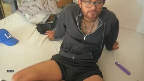 Snapshot of packmanmx chatting on January 2025 05:44:01 PM Alberto online show from January 2025 05:44:01 PM