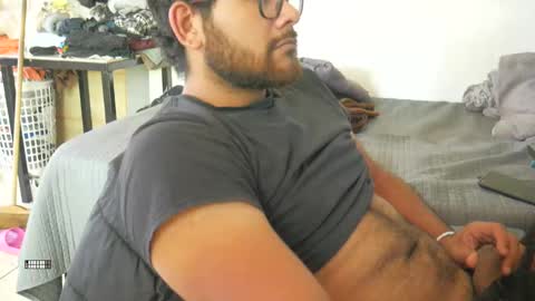 Snapshot of packmanmx chatting on January 2025 08:43:02 PM Alberto online show from January 2025 08:43:02 PM