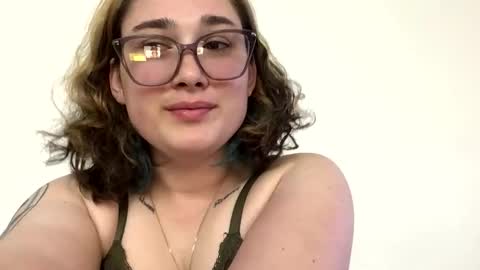 paigechantel online show from May 2026 03:35:02 AM