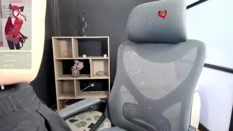 Paige online show from March 2025 06:16:01 PM