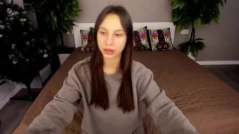 Paige online show from December 2025 06:39:02 AM