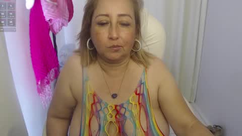 paiperhalliwey online show from February 2025 05:40:02 PM