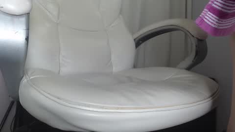 paiperhalliwey online show from March 2025 12:20:01 PM