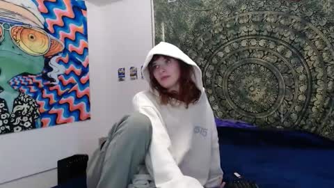 Snapshot of pairexe chatting on May 2026 06:46:01 PM Natalia Phantom online show from May 2026 06:46:01 PM