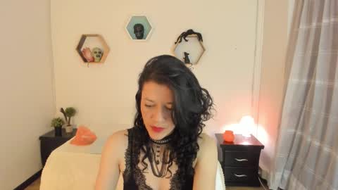 Paloma  online show from October 2025 09:27:02 PM