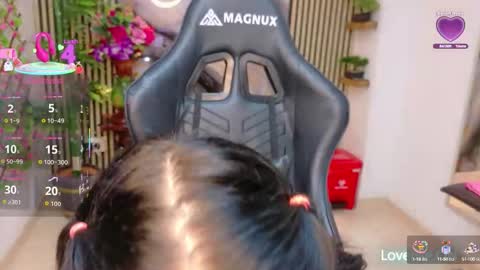 Pam online show from October 2025 06:42:02 PM