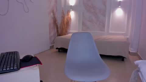 pamela online show from October 2025 08:50:01 PM