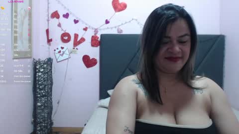pamela_echeverria online show from April 2026 11:27:01 AM