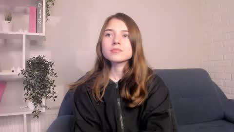 daniella online show from September 2025 06:33:02 PM