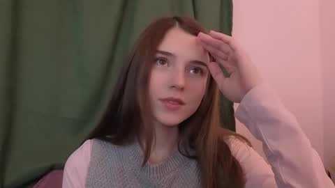 daniella online show from October 2025 07:53:01 PM