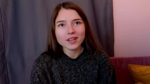 daniella online show from October 2025 07:47:02 PM