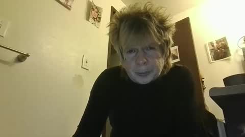 paminpantyhose online show from December 2025 05:07:01 PM