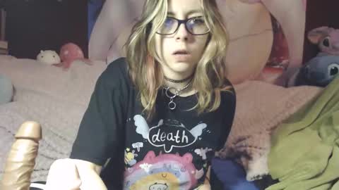 Snapshot of pandora_allsorts chatting on December 2025 04:46:02 PM pandora-allsorts online show from December 2025 04:46:02 PM