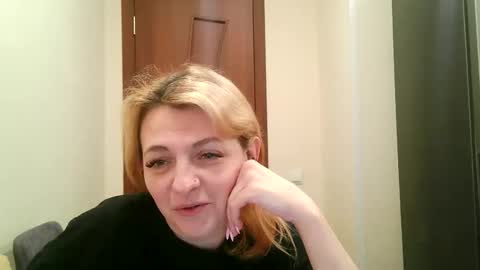 PandoraFourelx online show from February 2026 02:32:02 PM