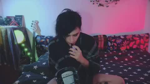 In bio online show from November 2025 06:08:01 PM