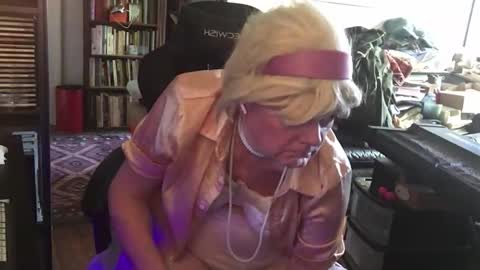 Pantyvioletlace online show from April 2026 09:53:02 PM