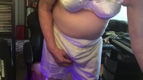 Snapshot of pantyvloletlace chatting on May 2026 10:04:02 PM Pantyvioletlace online show from May 2026 10:04:02 PM