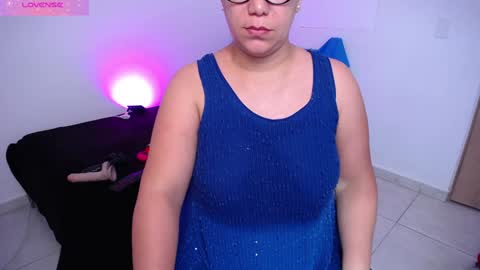 paola online show from January 2025 10:34:02 AM