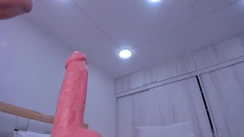 Paola  online show from February 2025 01:12:02 AM