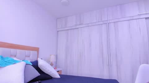 Paola  online show from February 2025 07:07:01 PM