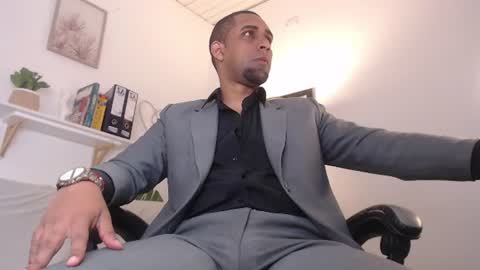 PAOLO online show from June 2026 12:39:01 PM