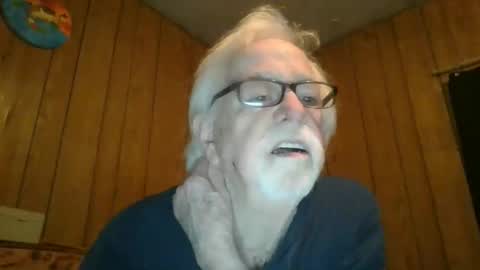 Snapshot of papajb70 chatting on February 2026 03:05:01 AM papajb70 online show from February 2026 03:05:01 AM