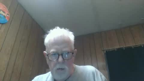Snapshot of papajb70 chatting on February 2026 02:34:02 AM papajb70 online show from February 2026 02:34:02 AM
