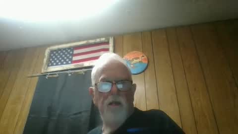 Snapshot of papajb70 chatting on March 2026 02:06:02 AM papajb70 online show from March 2026 02:06:02 AM