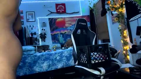 papian0 online show from October 2025 12:33:02 AM