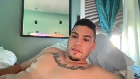 Snapshot of papiinyc21 chatting on October 2025 07:00:01 PM PapiiNyc21 online show from October 2025 07:00:01 PM